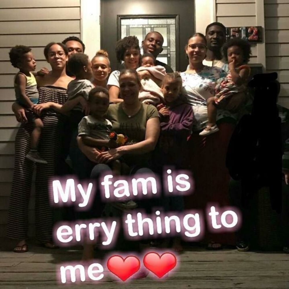 Meet your Posher, Tina